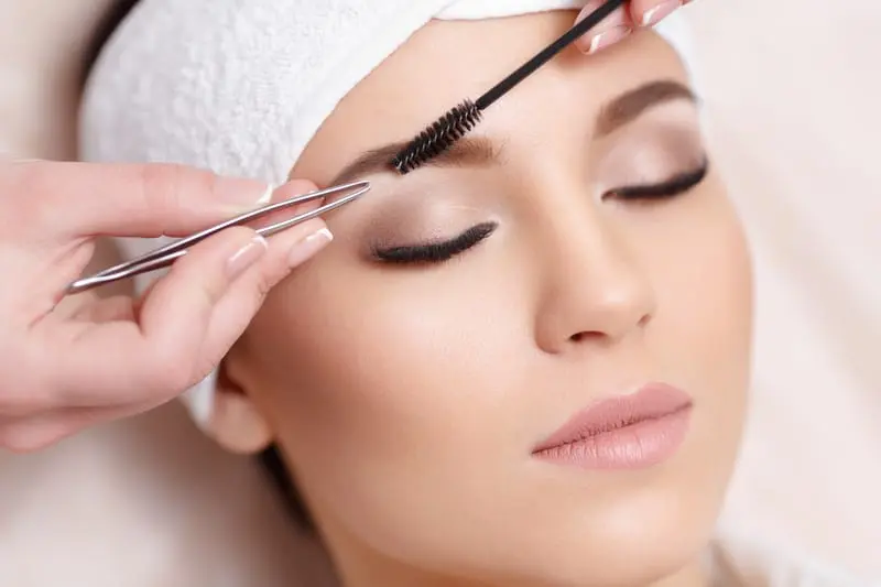 eyebrow-styling-course